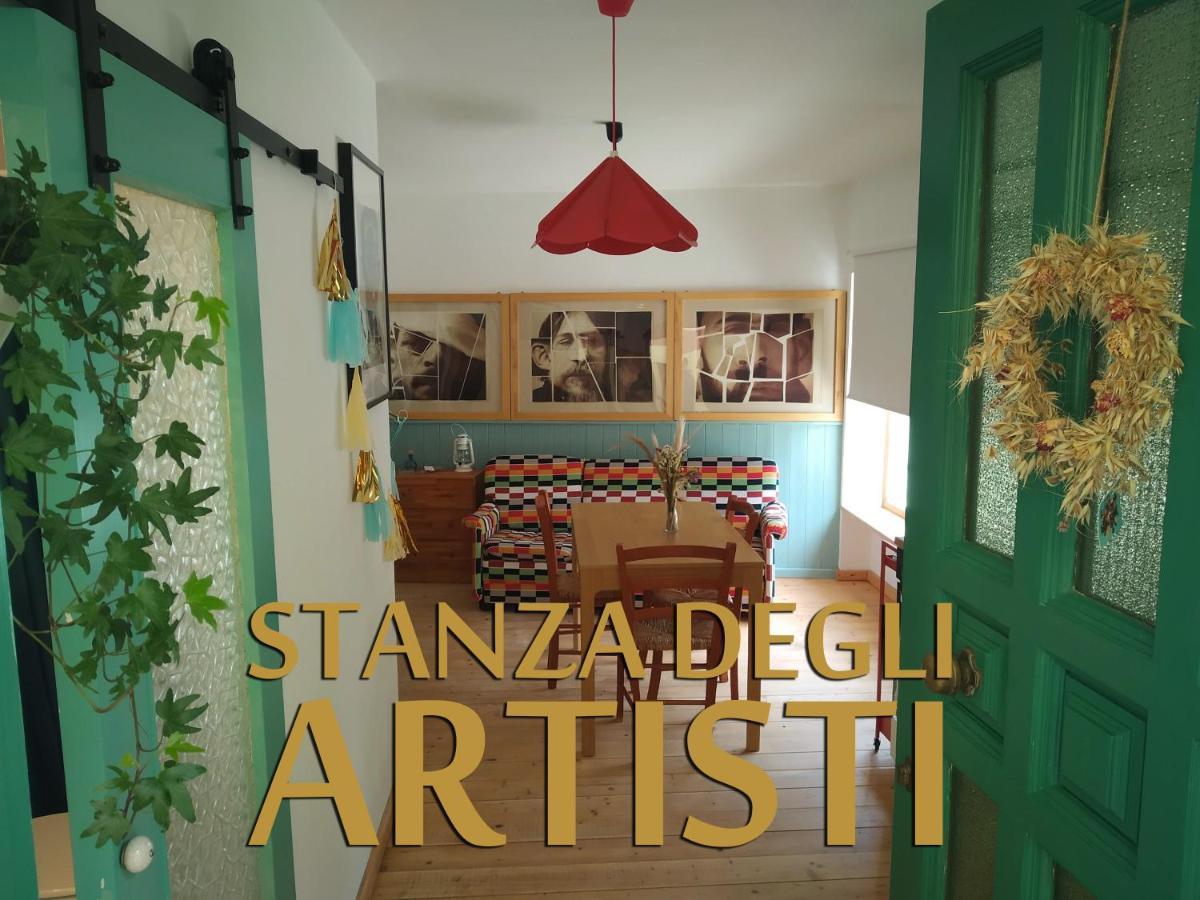 La Finestra Sul Cortile Acomodação com café da manhã Atri Exterior foto